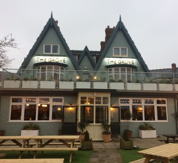 Family Friendly The Grove Pub Exmouth!